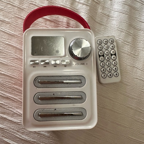 CYLO Retro Bluetooth Boom Box Speaker W/ FM Reception, Mic & Marble-style Finish - Picture 8 of 8